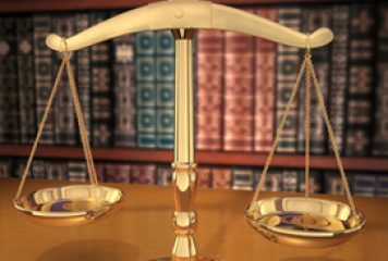 Justice Dept Awards Four Spots for Potential $1B Litigation Support IDIQ