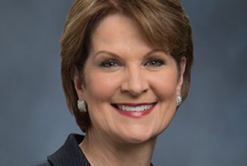 Lockheed CEO Marillyn Hewson Offers Trump ‘Personal Commitment’ to Reduce F-35 Cost