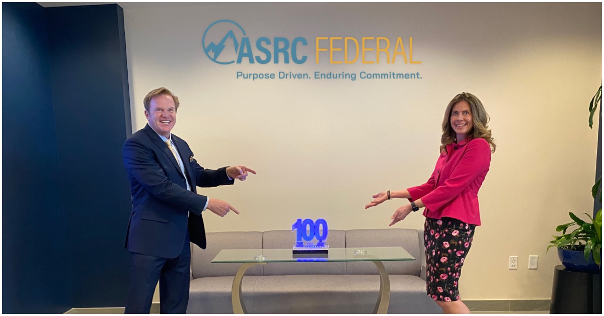 ASRC Federal President, CEO Jennifer Felix Receives First Wash100 Award From Executive Mosaic CEO Jim Garrettson