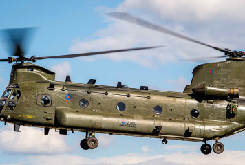 UK Finalizes $2B Chinook Helicopter Procurement via US Foreign Military Sales Program