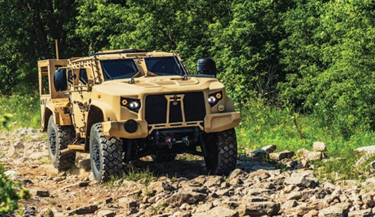 Army Orders $152M in Oshkosh JLTVs, Trailers & Kits
