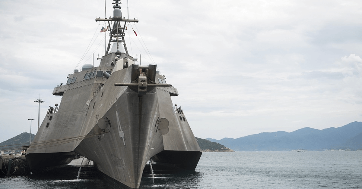 3 Shipyard Operators Win Spots on $345M Navy LCS Sustainment Contract