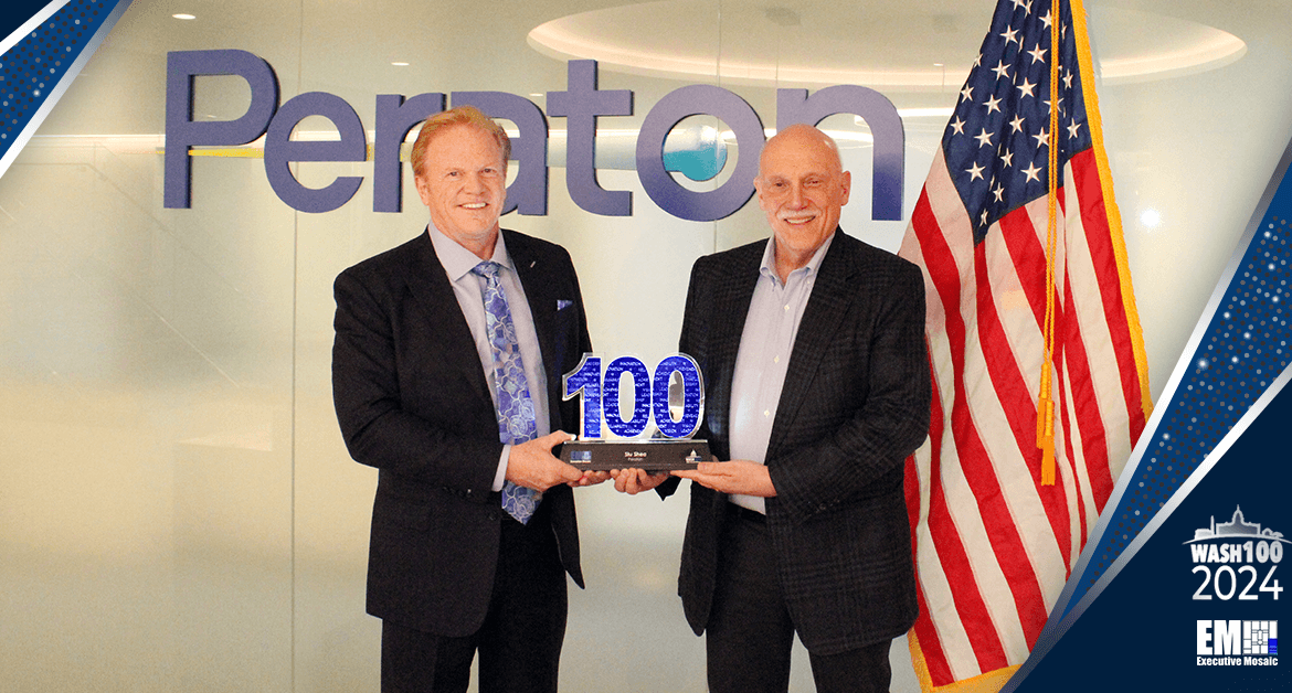 Peraton’s Stu Shea Accepts 2024 Wash100 Award from Executive Mosaic’s Jim Garrettson