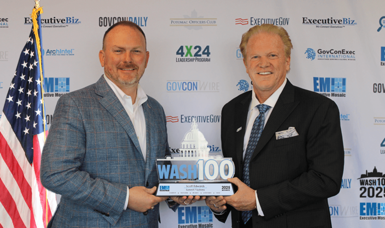 Summit 7 CEO Scott Edwards Accepts 2025 Wash100 Award From Executive ...
